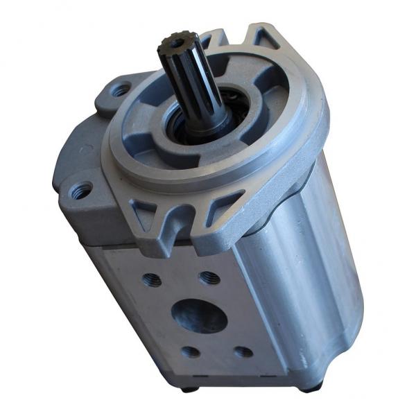 OEM Kayaba Hydraulic Power Steering Pump, Part# 897357213 / B4210-08011